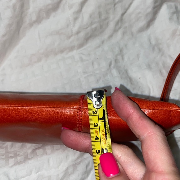 New HOBO Vida Wristlet